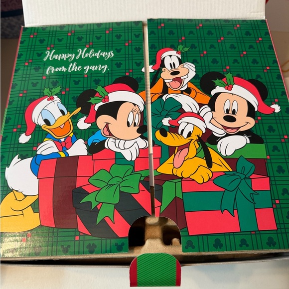Disney Holiday Tree Scentsy Warmer with Red Bow